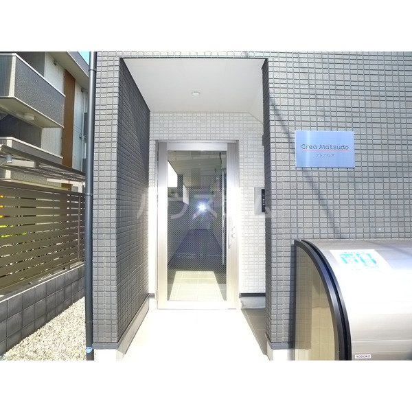 14/15 エントランス