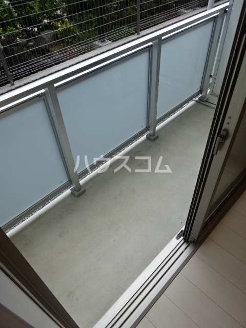 23/27 バルコニー