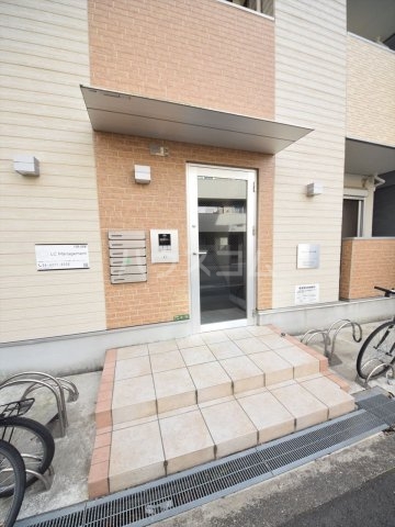 15/24 エントランス