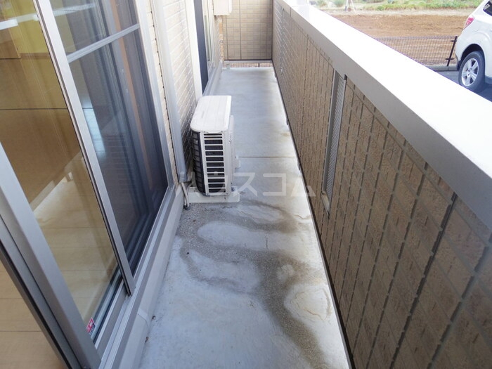 13/23 バルコニー