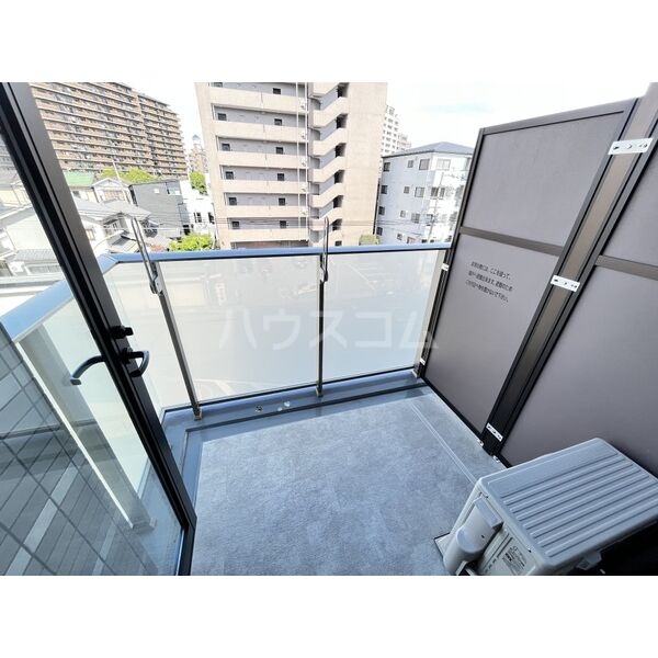 14/23 バルコニー