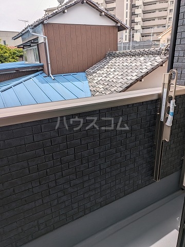 19/30 バルコニー