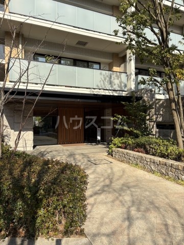 3/4 エントランス