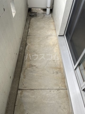 18/30 バルコニー