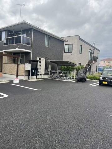 26/30 駐車場
