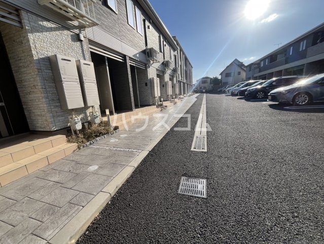 28/30 駐車場