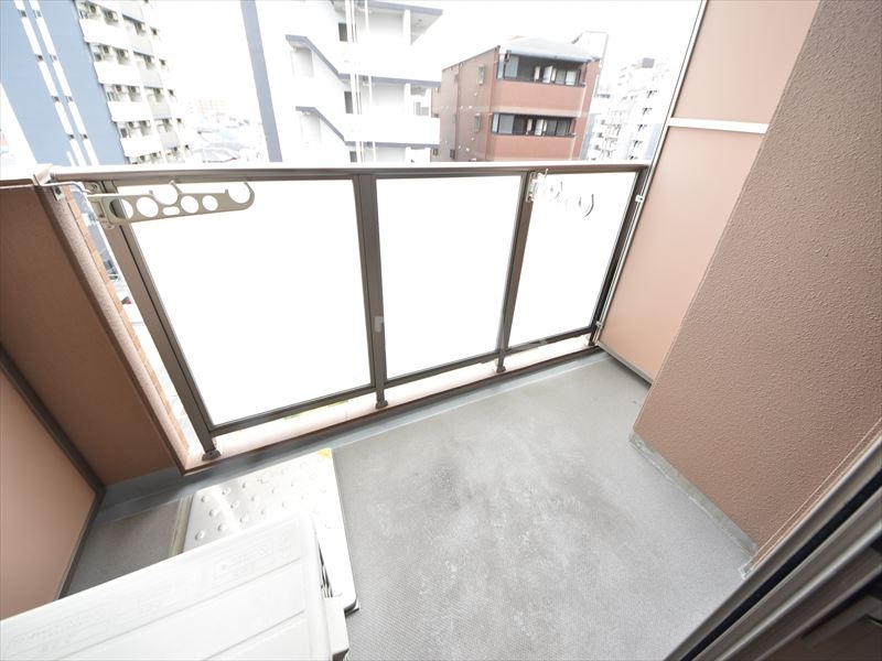 25/30 バルコニー