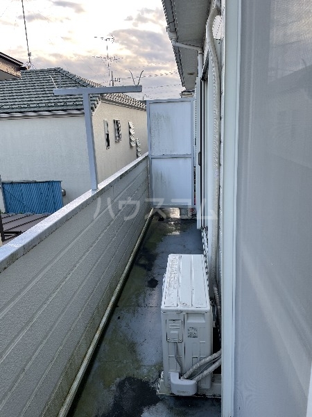 16/23 バルコニー