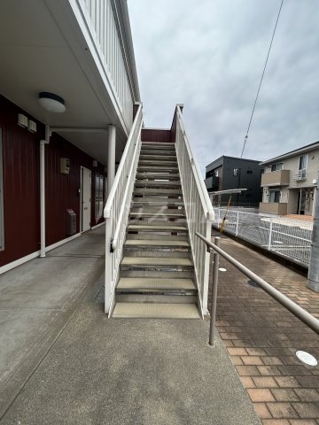 20/30 エントランス