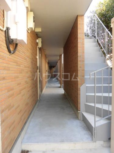 21/26 エントランス