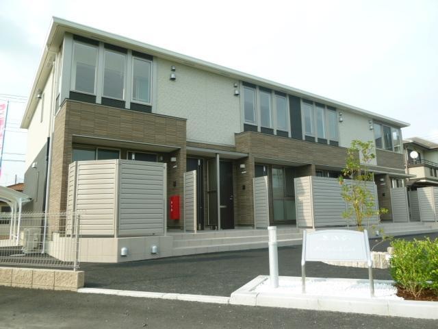 25/27 エントランス