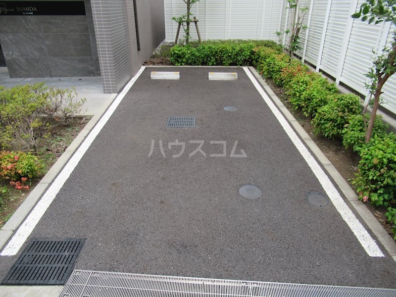 17/22 駐車場