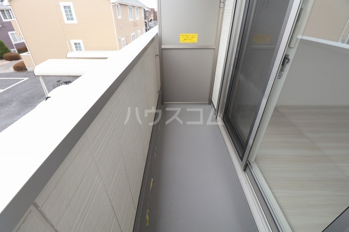 13/19 バルコニー