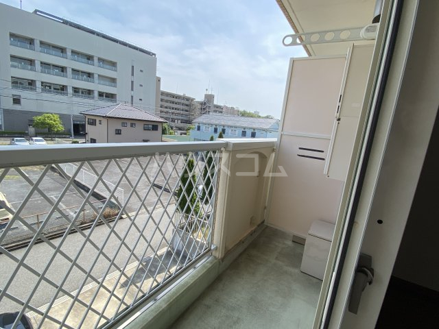 15/23 バルコニー