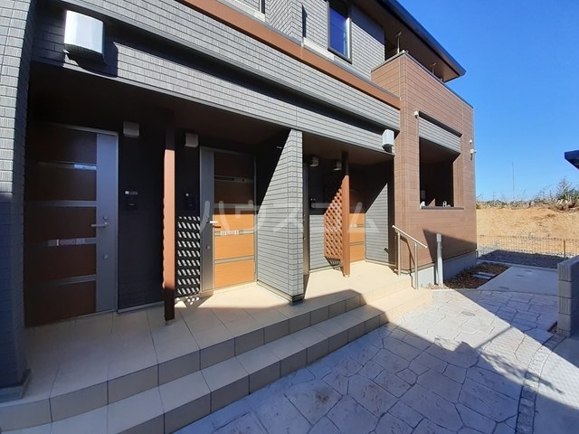 2/8 エントランス