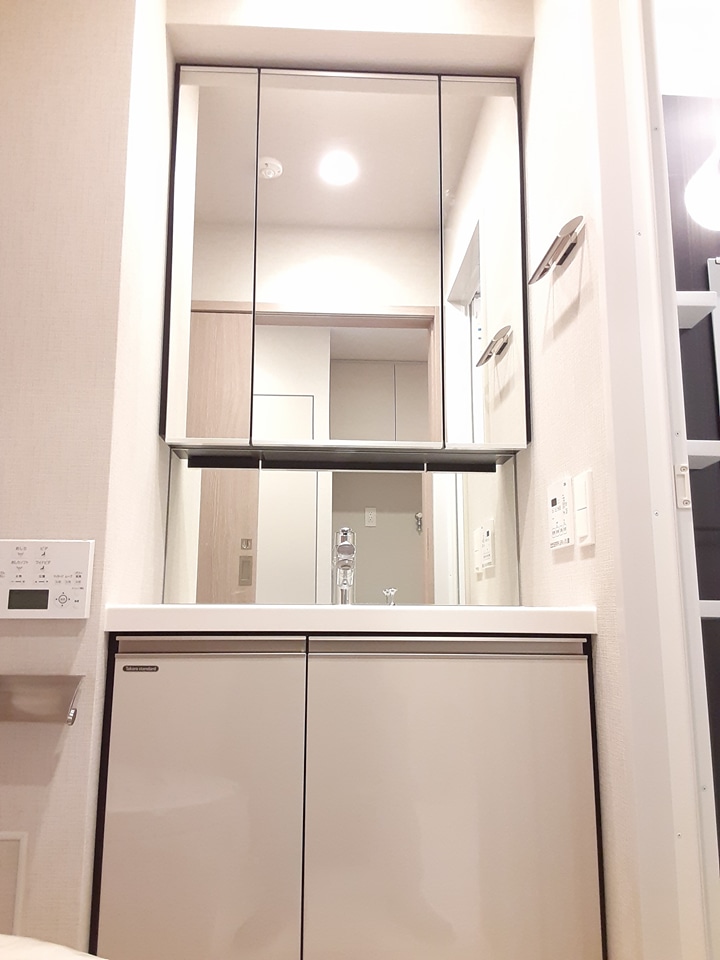 13/30 洗面