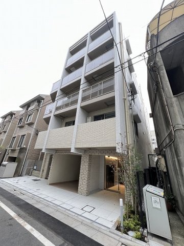 2/30 外観