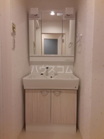 18/30 洗面