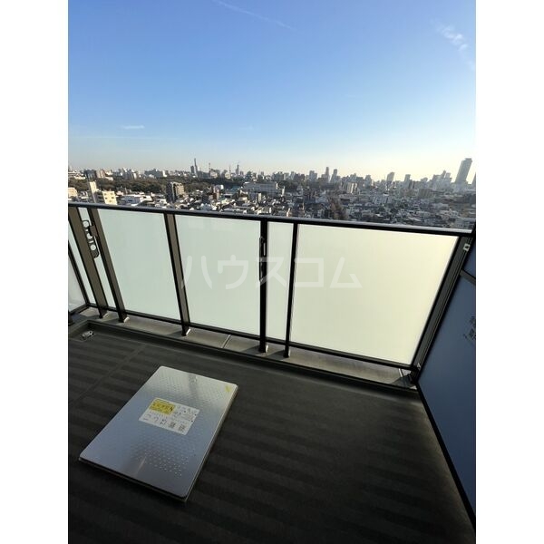 13/22 バルコニー