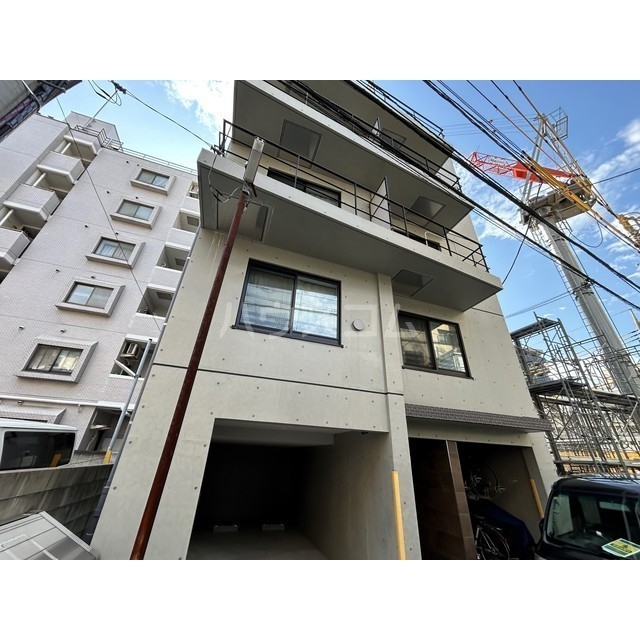 2/8 外観
