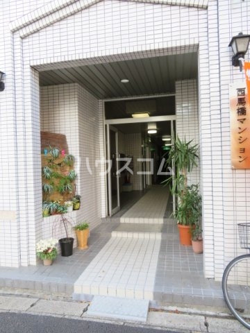 3/5 エントランス