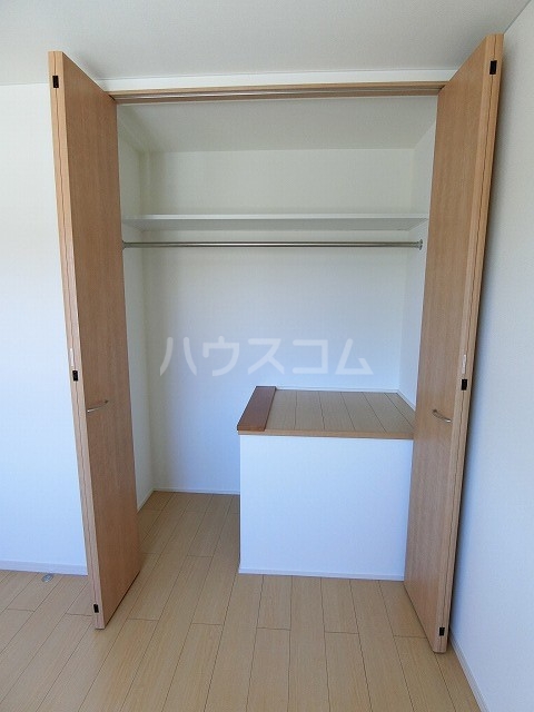 13/30 収納