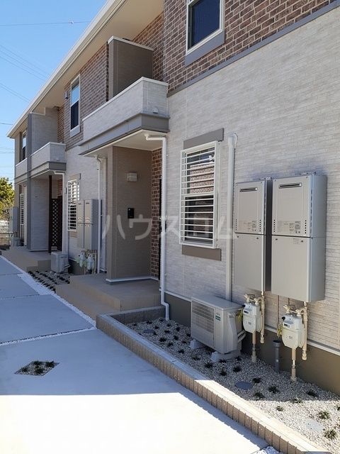 14/20 エントランス