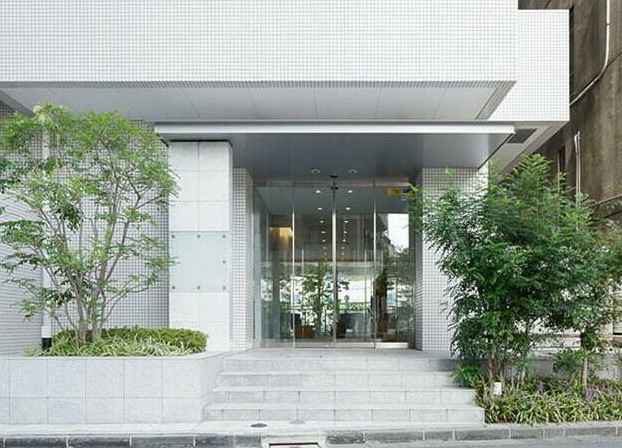 14/23 エントランス