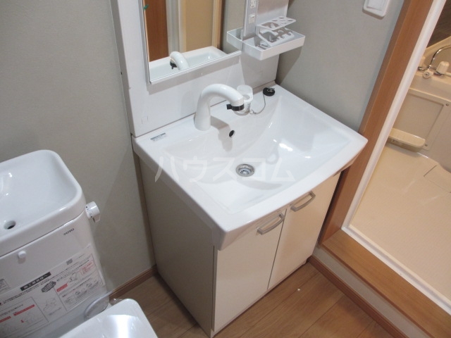 17/30 洗面