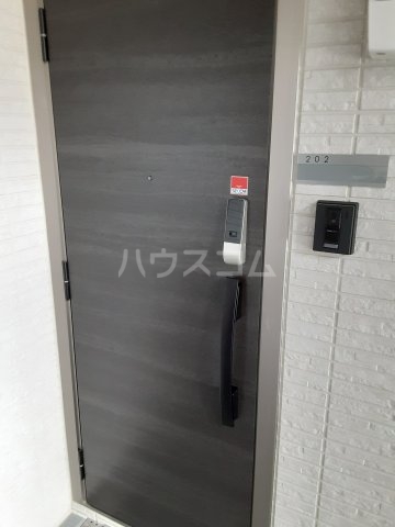 15/21 エントランス