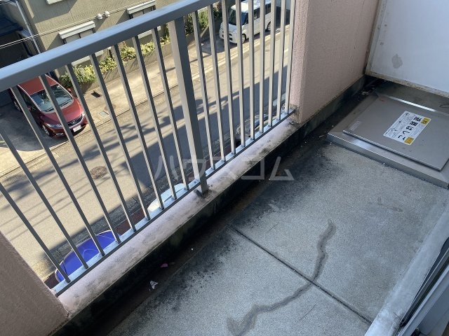 19/28 バルコニー