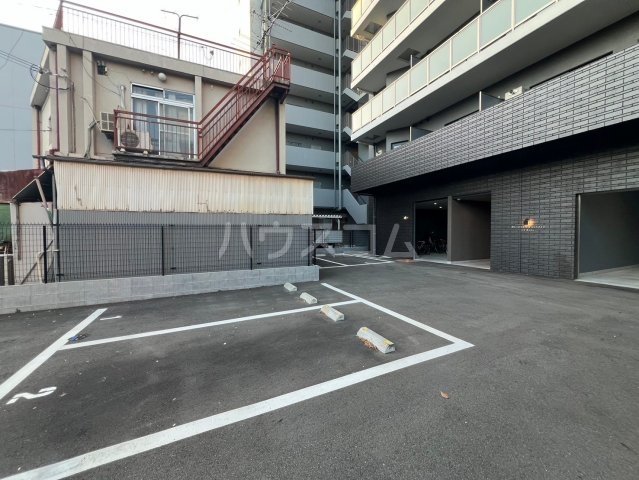 19/29 駐車場