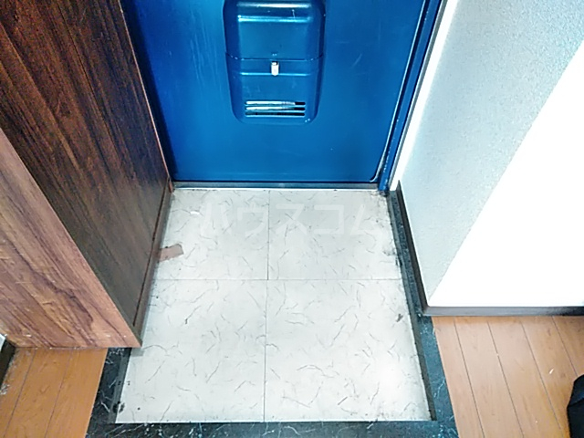 5/27 玄関