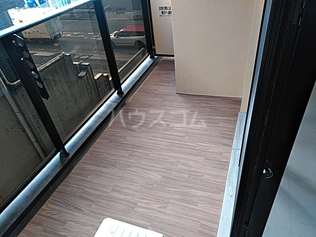 20/30 バルコニー