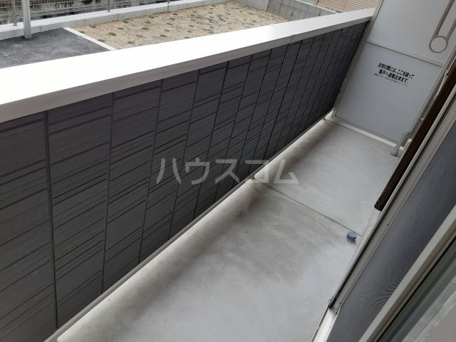 25/28 バルコニー
