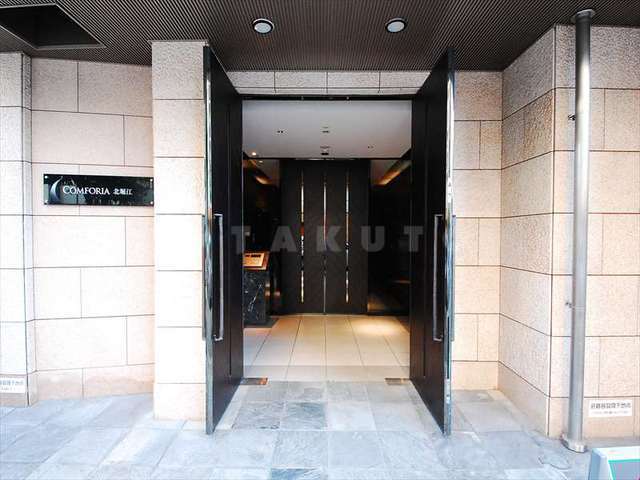 2/10 エントランス