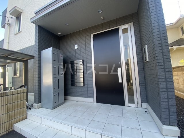 14/21 エントランス