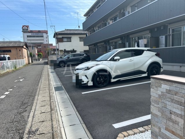 29/30 駐車場
