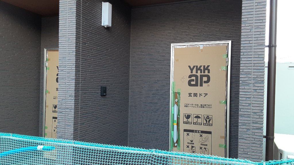 16/25 エントランス