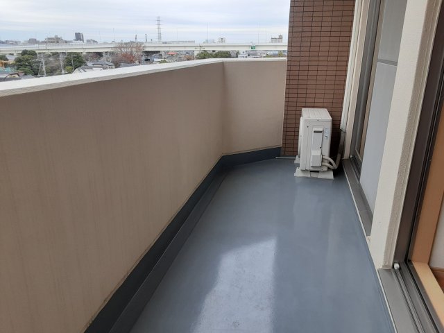 23/30 バルコニー