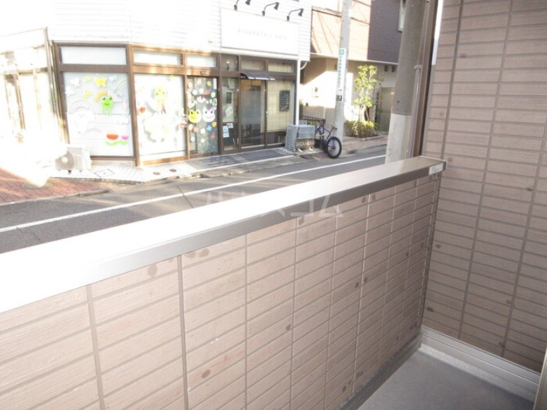 14/22 バルコニー