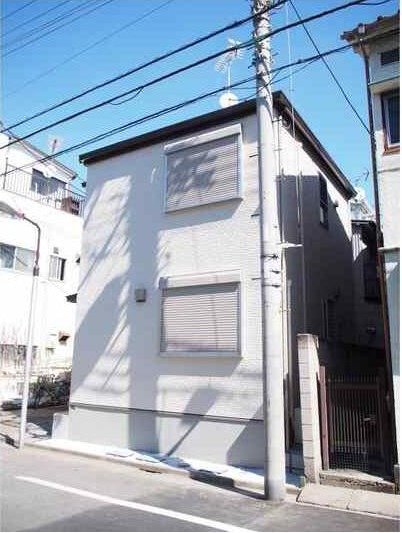 16/26 エントランス