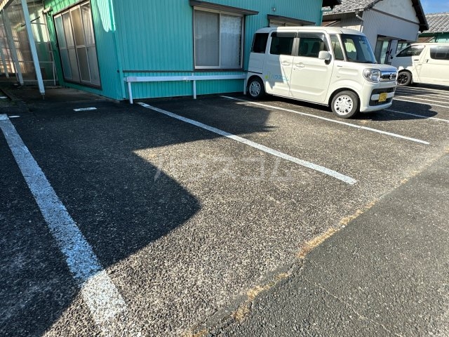 19/21 駐車場