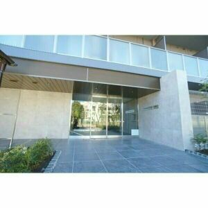 15/25 エントランス