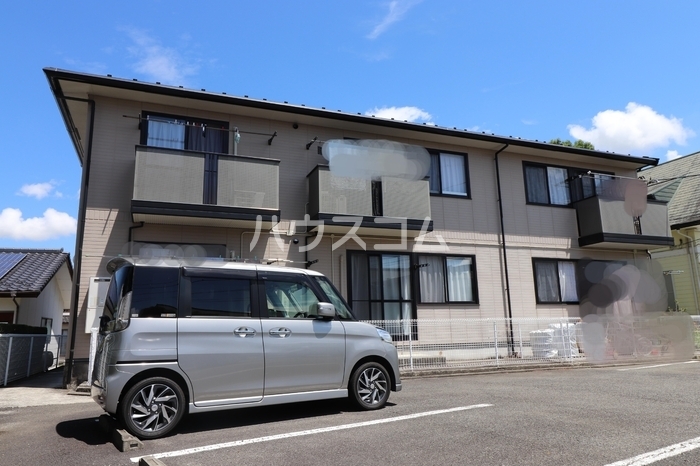 13/17 エントランス