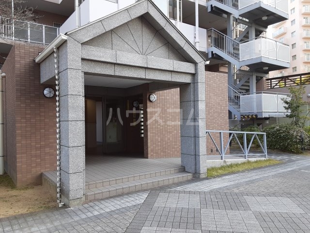 3/4 エントランス