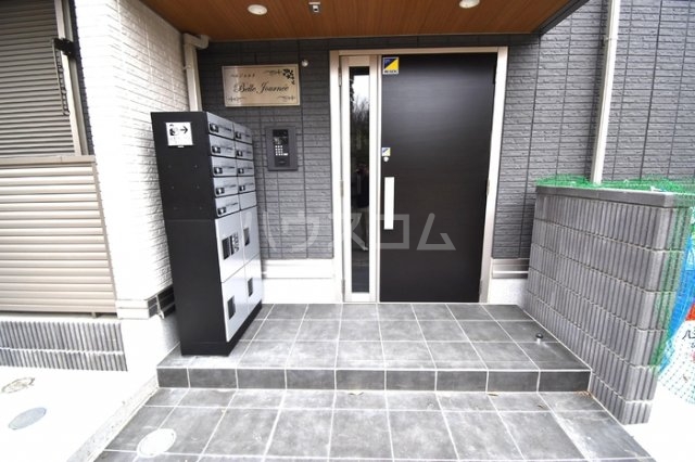 15/25 エントランス