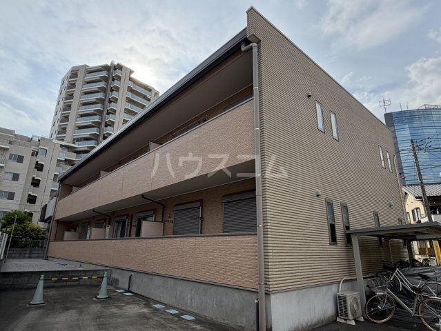 2/4 外観