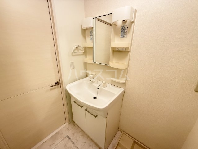 17/30 洗面