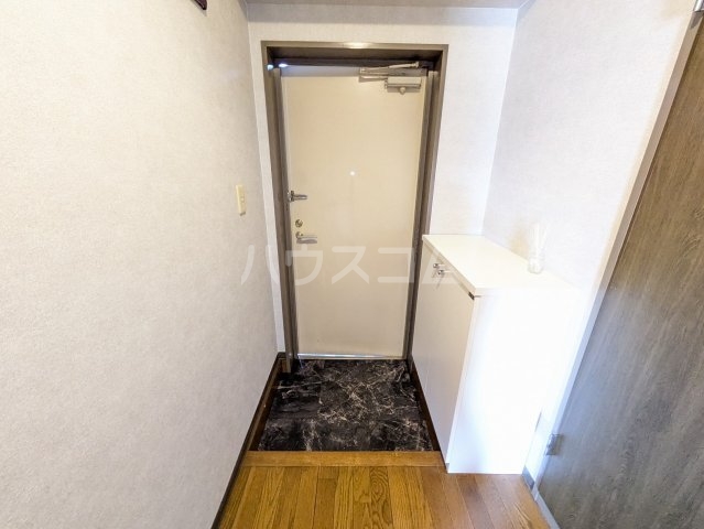 14/30 玄関